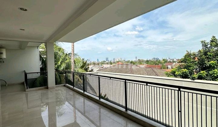 Modern Minimalist House For Rent, Kemang, Jaksel 2
