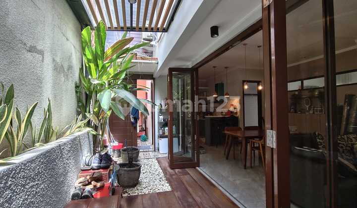 Disewakan Rumah Discovery Semi Furnish 2 Lantai Diap Huni 2