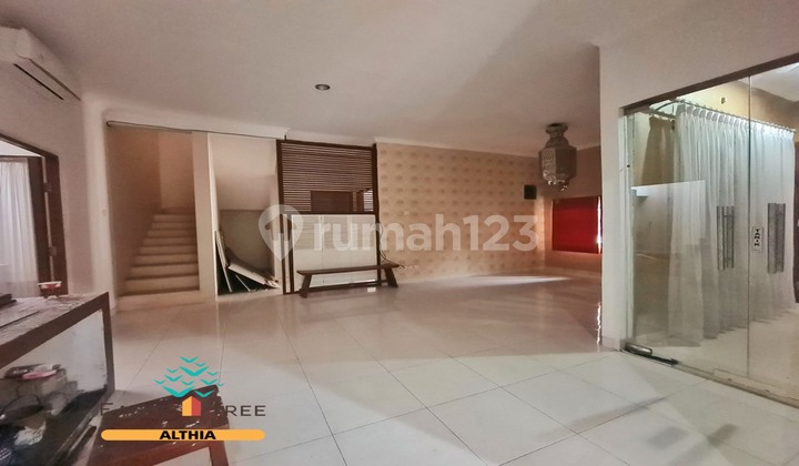 For Sale 2-Story House in Good Condition Inside Sector 9 Cluster 2