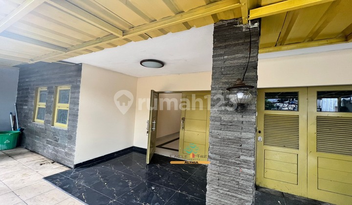 Rumah Di Jual Siap Huni Strategis Meruya utara Kembangan JAKBAR 2