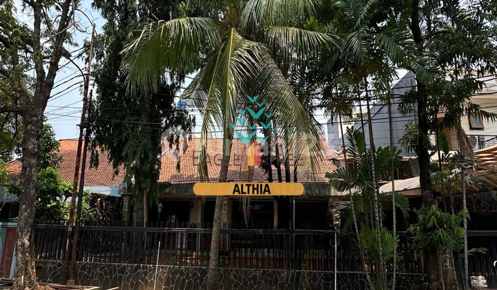 For Sale Land Calculation House in the Elite Area of Kebayoran Baru For Sale Land Calculation House in the Elite Area of Kebayoran Baru