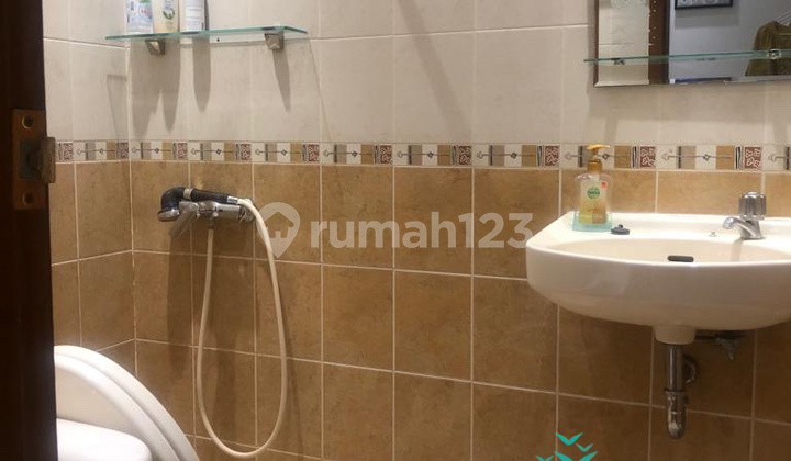 Rumah di Jual 2 Lantai Lokasi strategis Gading Serpong Tangerang 2