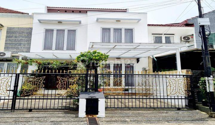 Rumah dijual 2 Lantai Siap Huni Semi Furnish di Cinere Depok 1