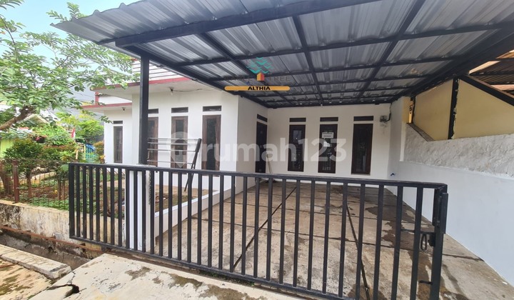 Rumah Hook 1 Lantai Dalam Cluster Graha Raya Bintaro