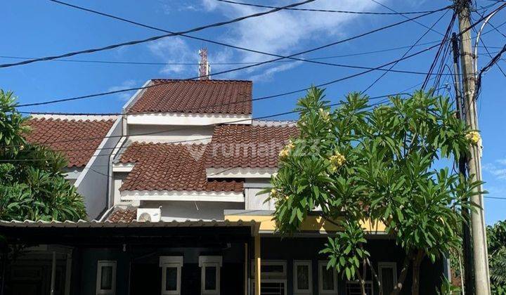 Dijual rumah hook 2 lantai didalam Cluster Puri Pakujaya Regency 2