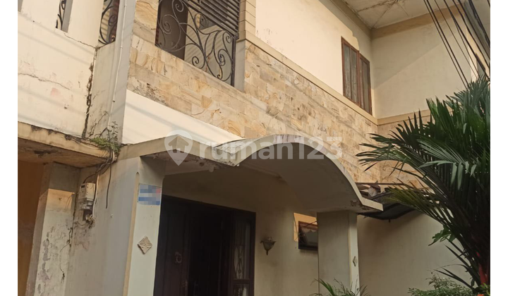 Rumah 2 Lantai Minimalis Rapi Siap Huni Di Duta Bintaro Tangsel Rumah 2 Lantai Minimalis Rapi Siap Huni Di Duta Bintaro Tangsel