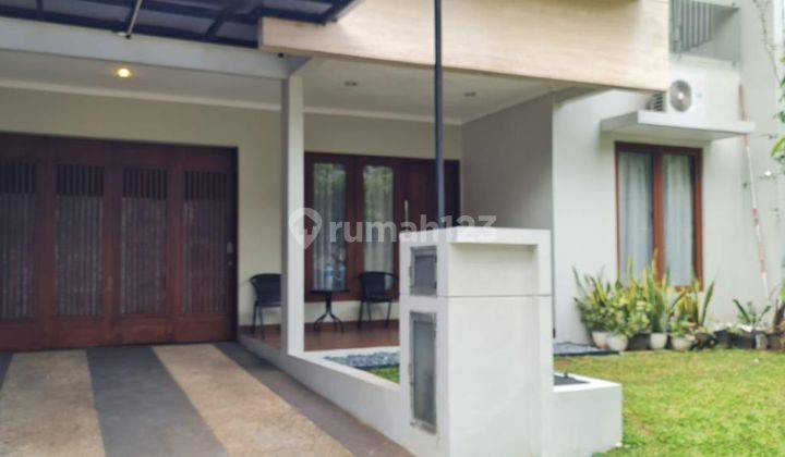 Rumah Di Sewakan 2lantai Di Emerald Bintaro Huni Di Pert.November 2