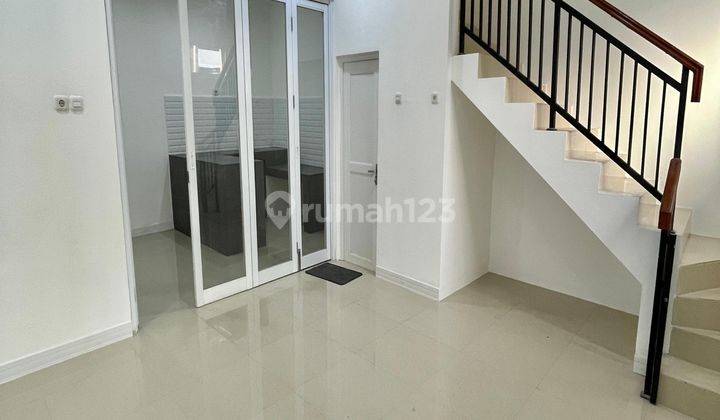 Rumah Modern Minimalis Tengah Kota Serpong Perumahan Puri Serpong 2