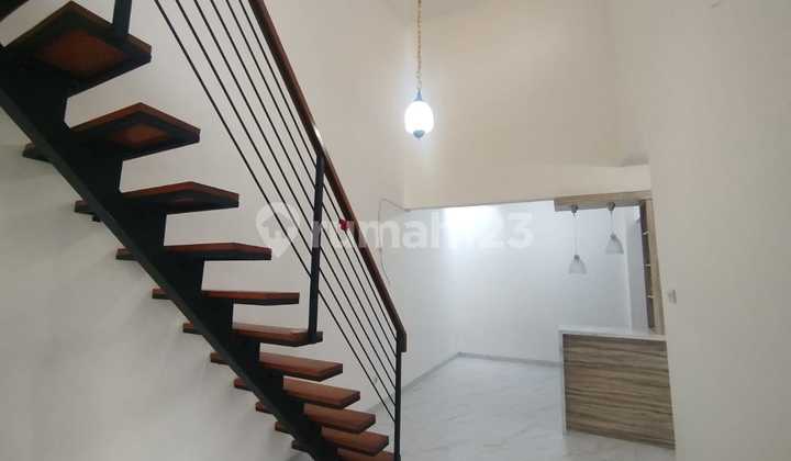 1.5-Story Rental House in Graha Raya Bintaro Cluster 1.5-Story Rental House in Graha Raya Bintaro Cluster