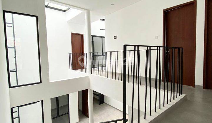 Rumah Bangunan Baru Modern Minimalis 2 Lantai Di Sektor 9 Bintaro 2