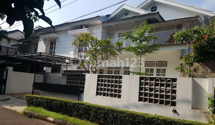 Rumah Di Jual Siap Huni 2 Lantai Di Bintaro Sektor 9