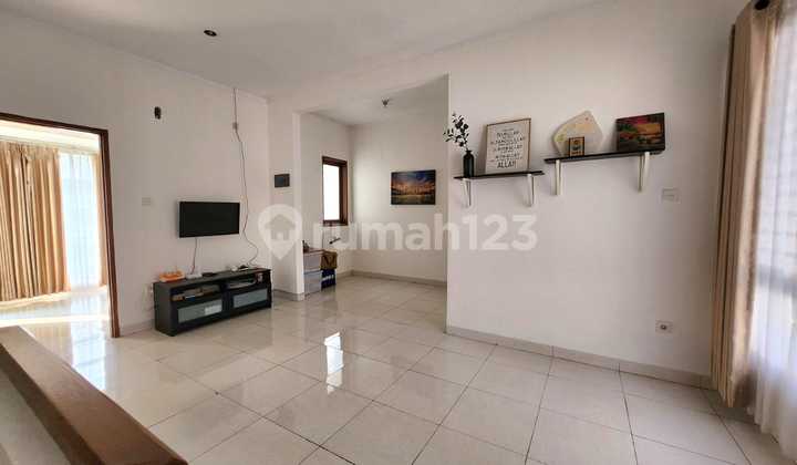 Dijual Cepat Rumah 2 Lantai Siap Huni Sektor 7 Bintaro Jaya 2