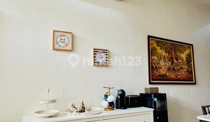 Rumah 2 Lantai Strategis di Lokasi Graha Raya Bintaro 2