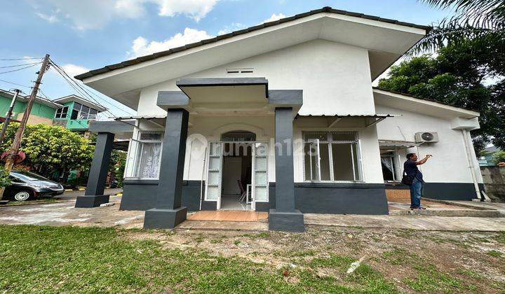 Rumah Disewakan Halaman Luas 1Lantai Furnished Graha Raya Bintaro 1