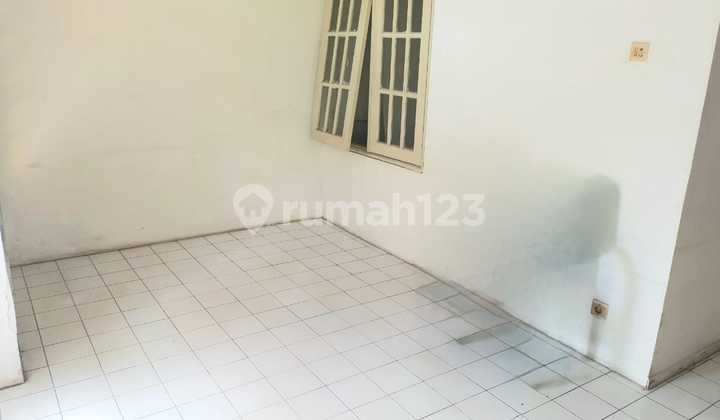 Bintaro House Sector 2 Near KRL Station, Inside a Large Complex 2