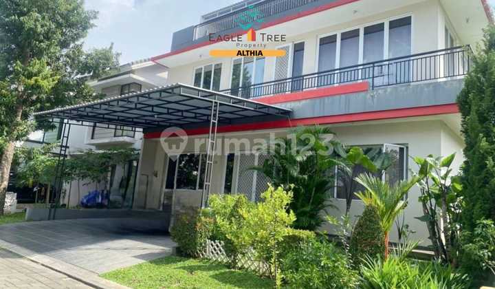 Dijual Rumah Bagus Terawat Siap Huni 2 Lantai Ada Rooftop di Foresta BSD