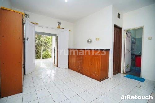 Rumah Murah Graha Bintaro Hitung Tanah, Dekat Pasar Segar Graha 2