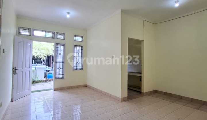 Jl Boulevard Graha Raya House, Near Transmart Graha, Flood-Free 2