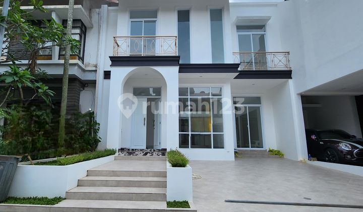 Rumah New Classic Modern Ada Club House Pool Sektor 9 Bintaro Rumah New Classic Modern Ada Club House Pool Sektor 9 Bintaro