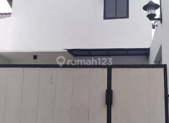 Rumah 2 Lantai Semi Furnished Siap Huni Di Kodau Jatiwarna  1