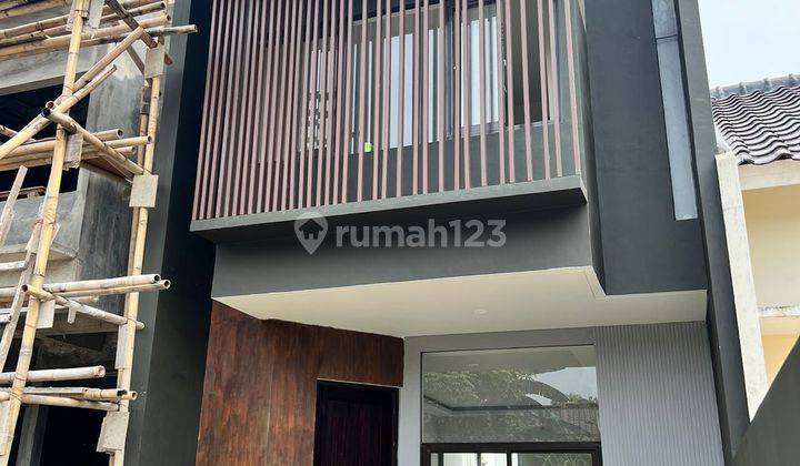 Rumah Baru 2 Lantai Akses Jalan Luas Di Jatiasih  2