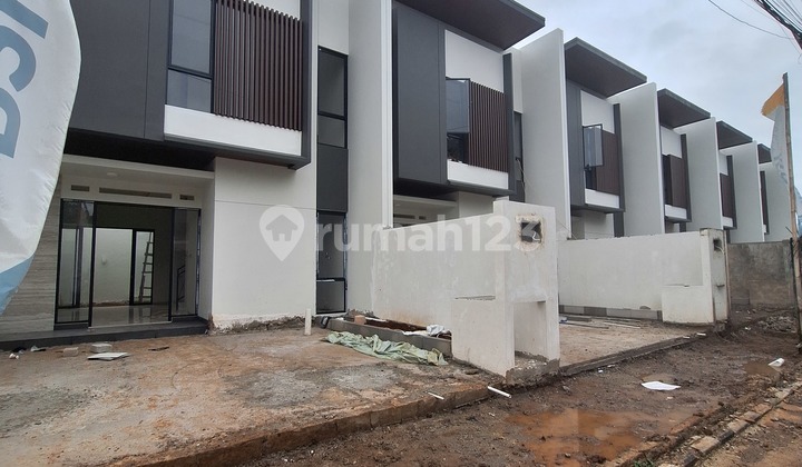 Rumah Ready Stock Full Bata Merah di Jatimakmur Pondok Gede Rumah Ready Stock Full Bata Merah di Jatimakmur Pondok Gede