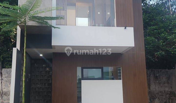 Rumah Baru 2 Lantai Strategis Murah Di Ciracas Jakarta Timur  1