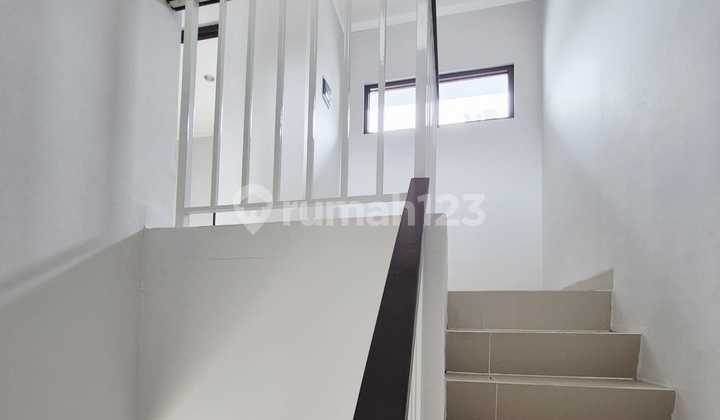 Rumah Dekat Stasiun Siap Huni 2