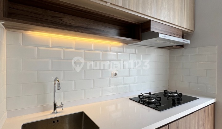 Rumah Modern Pinggir Jalan Sawangan Anti Masuk Gang 2