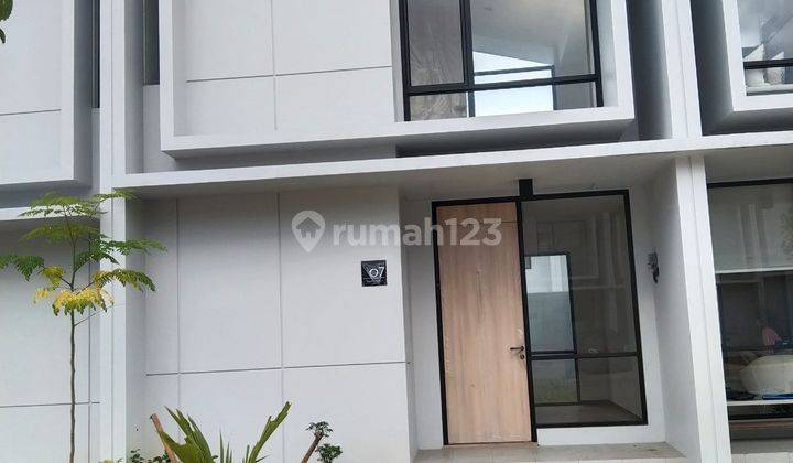 Rumah 2 Lantai Siap Huni Tipe 5.5 X 15 Lokasi 0 Km Tol Karawang Barat 1