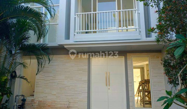 2 Storey House Ready to Live in in Uluwatu Bali Near Gwk 1