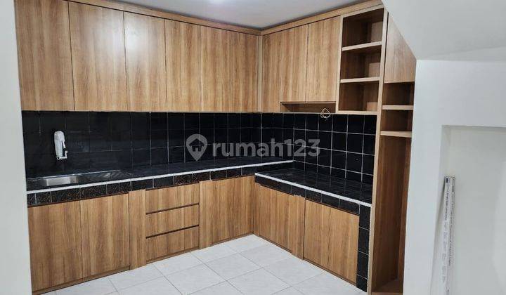 Taman Galaxy Kalimalang Bekasi  Siap Huni 4 Kamar Tidur 2