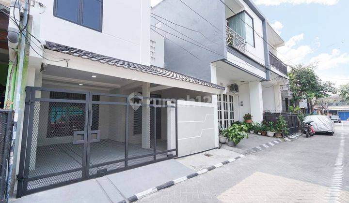 Rumah Siap Huni 4 Kamar Tidur 2 Lantai Cipondoh Tangerang 1