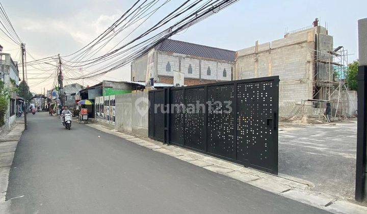 Rumah 3 Lantai Siap Huni di Condet Jakarta Timur 2