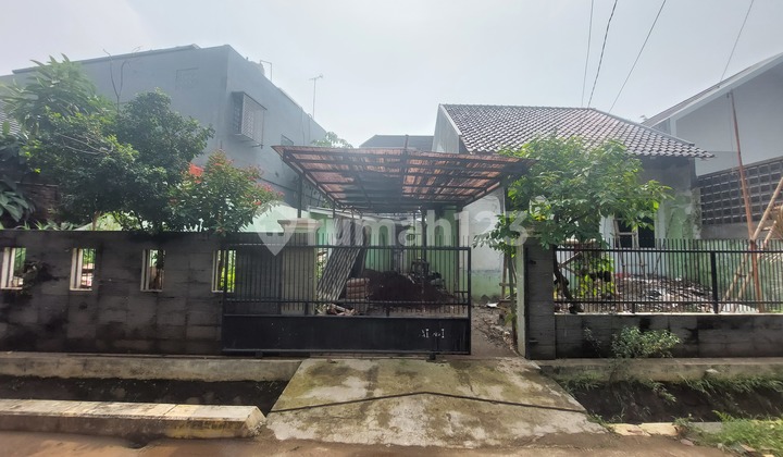 Full Renovasi, Tanah Luas Di Komplek Bulog 3 Pdk Melati Bekasi