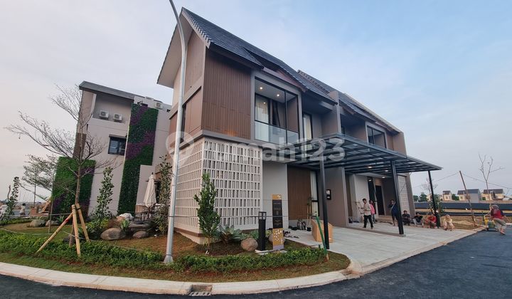 Viola Residence Summarecon Crown Gading, Near Harapan Indah 2