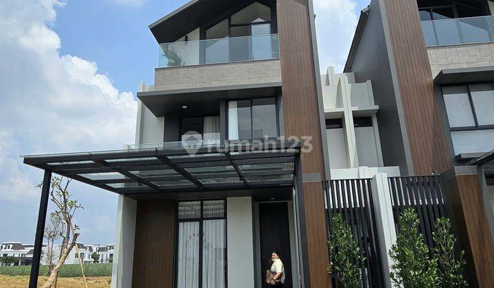 Vanica Residence Summarecon Crown Gading. New Cluster. 1