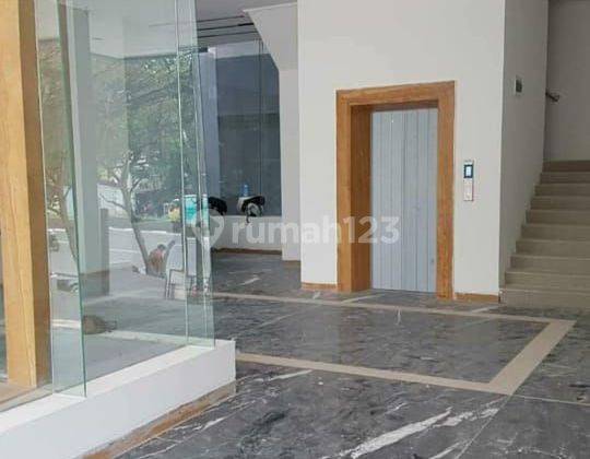 Dijual Gedung kantor daerah komersil jakarta pusat 2