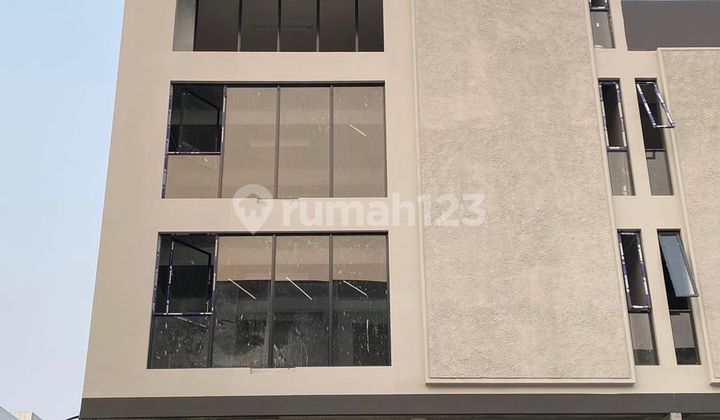 Disewakan Gudang Strategis Di Duta Indah Starhub