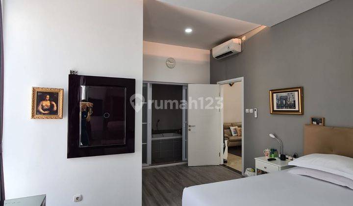 Rumah Bagus di Setra Duta Bandung Utara Siap Huni Jarang Ada 1