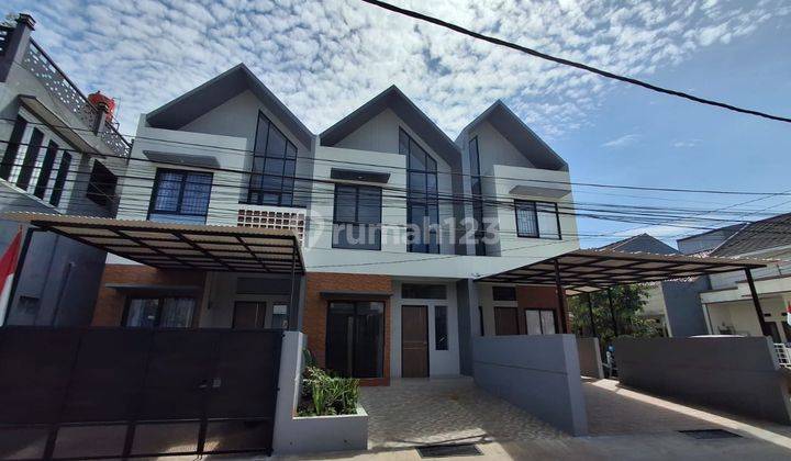 Rumah Baru 2lt. di Kiara Sari Asri Buah Batu Kota Bandung 2