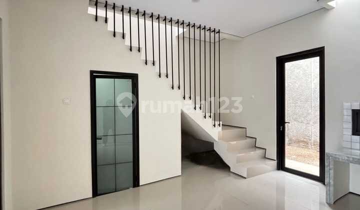 Rumah Bagus SHM di Ciputat 2