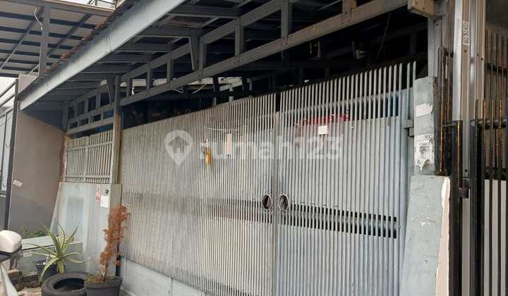 Rumah 2 Lantai di Komplek Taman Alfa Indah Joglo Jakbar Rumah 2 Lantai di Komplek Taman Alfa Indah Joglo Jakbar