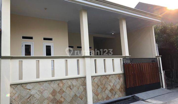 Rumah 2 Lantai Di Ciledug  1