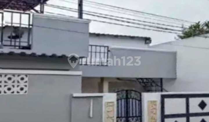 Nice and Strategic Furnished House In Serua Indah Ciputat