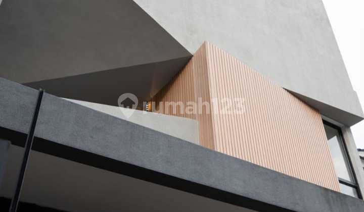 Rumah Brand New Plus Swimming Pool Di Bintaro Sektor 9