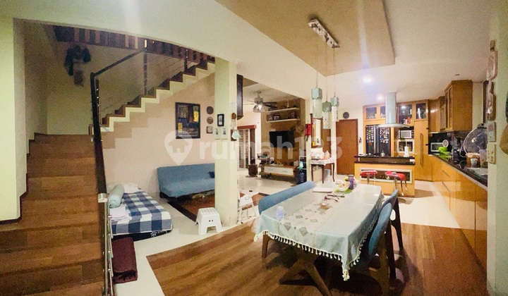 Rumah Cantik Semifurnished Di Taman Cimanggu Dekat Stasiun  2