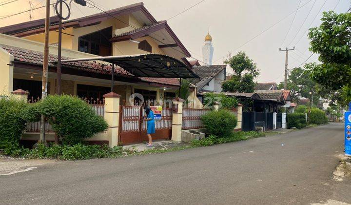 Rumah Hoek Di Taman Cimanggu Dekat Stasiun Dekat Tol 1