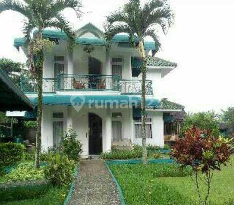 Villa Fully Furnished Dengan Kolam Renang Di Megamendung  1