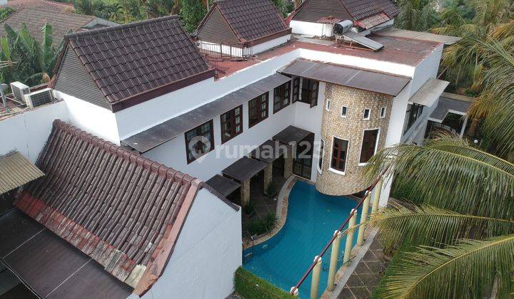  Rumah Hoek Furnished Bagus Di Villa Duta Ada Kolam Renang 2